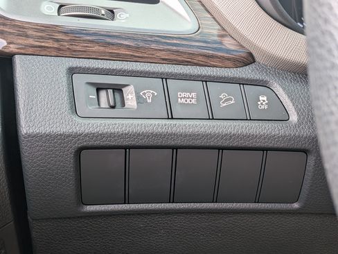 Used 2018 Hyundai Santa Fe Sport FWD image 23