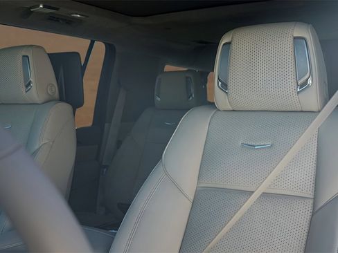 New 2026 Cadillac Escalade ESV Platinum Luxury image 11