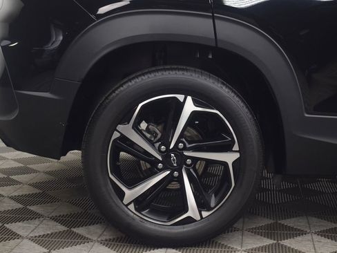 Used 2023 Chevrolet TrailBlazer RS w/ Convenience Package FWD image 31