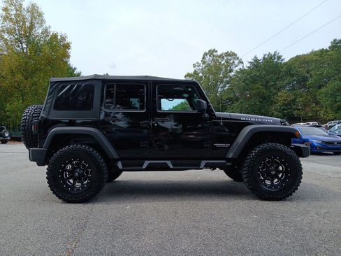 Used 2014 Jeep Wrangler Unlimited Rubicon image 5