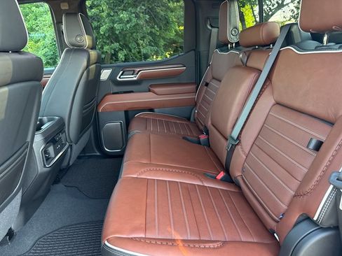 New 2026 GMC Sierra 1500 Denali Ultimate AWD/4WD image 6