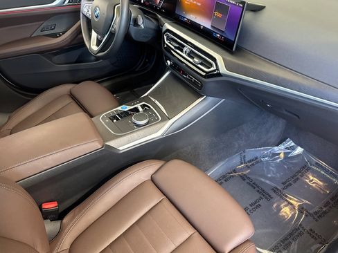 Used 2023 BMW i4 eDrive35 RWD image 33
