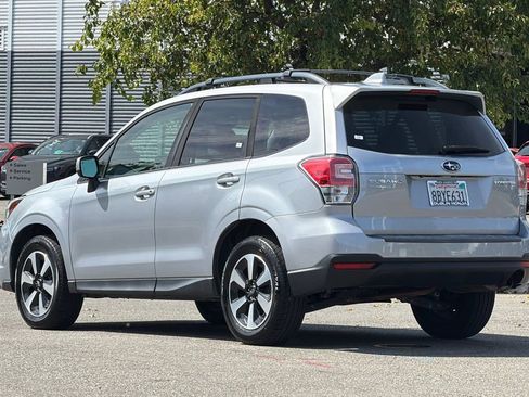 Used 2018 Subaru Forester 2.5i Premium AWD/4WD image 6