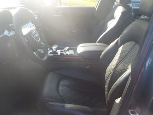 Used 2017 Audi A8 L 3.0T w/ Executive Package image 31