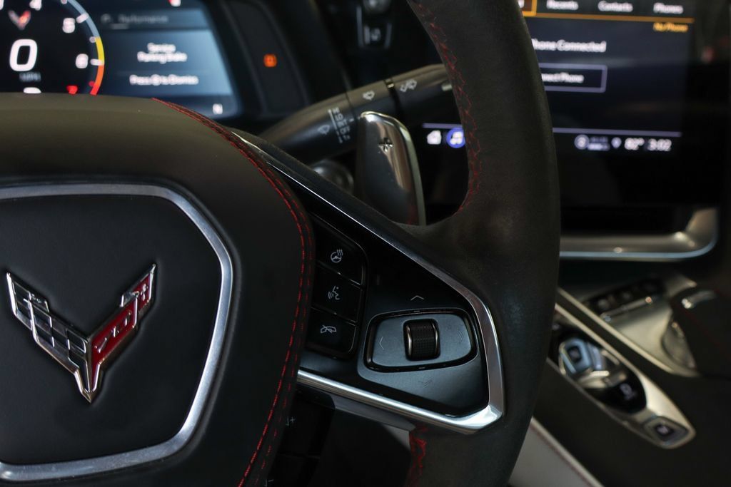 Used 2023 Chevrolet Corvette Stingray Premium Conv w/ Z51 Performance Package RWD image 26