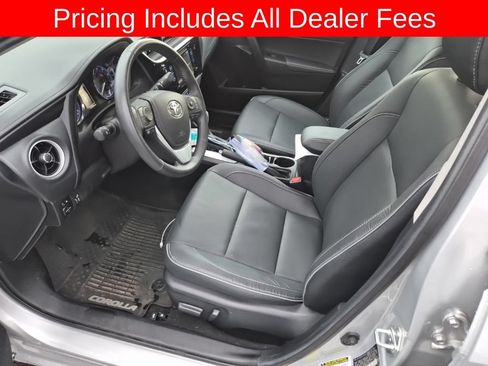 Used 2018 Toyota Corolla XLE FWD image 13