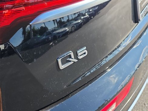 Used 2022 Audi Q5 2.0T Premium Plus w/ Premium Plus Package image 6