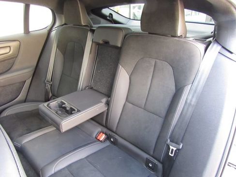 Used 2023 Volvo C40 P8 Recharge Plus w/ Climate Package AWD/4WD image 16