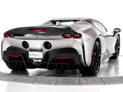 Used 2024 Ferrari SF90 Spider AWD/4WD image 13