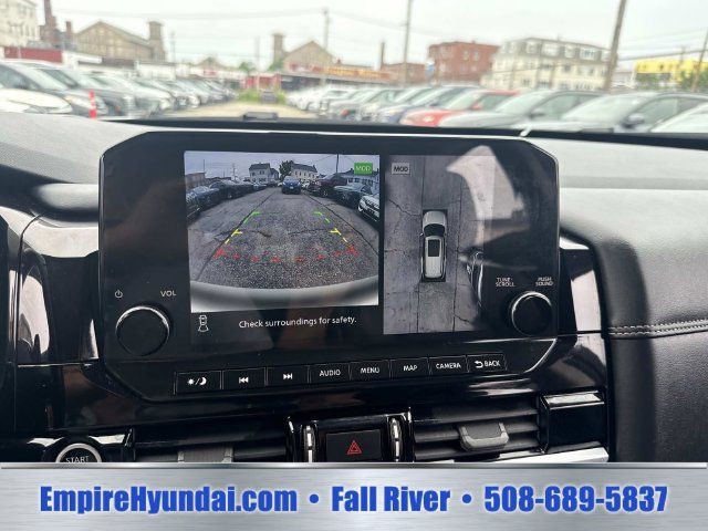 Used 2022 Nissan Pathfinder Platinum w/ Lighting Package (N92) AWD/4WD image 22