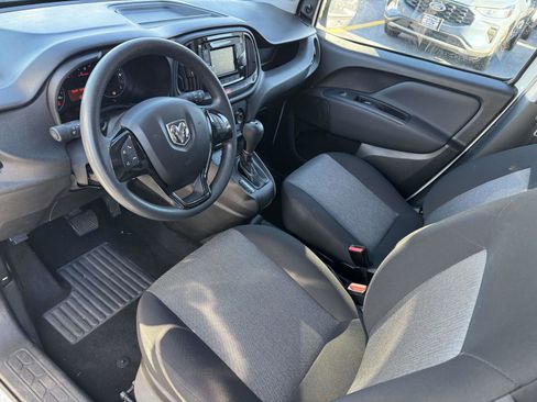 Used 2022 RAM ProMaster City Wagon image 12