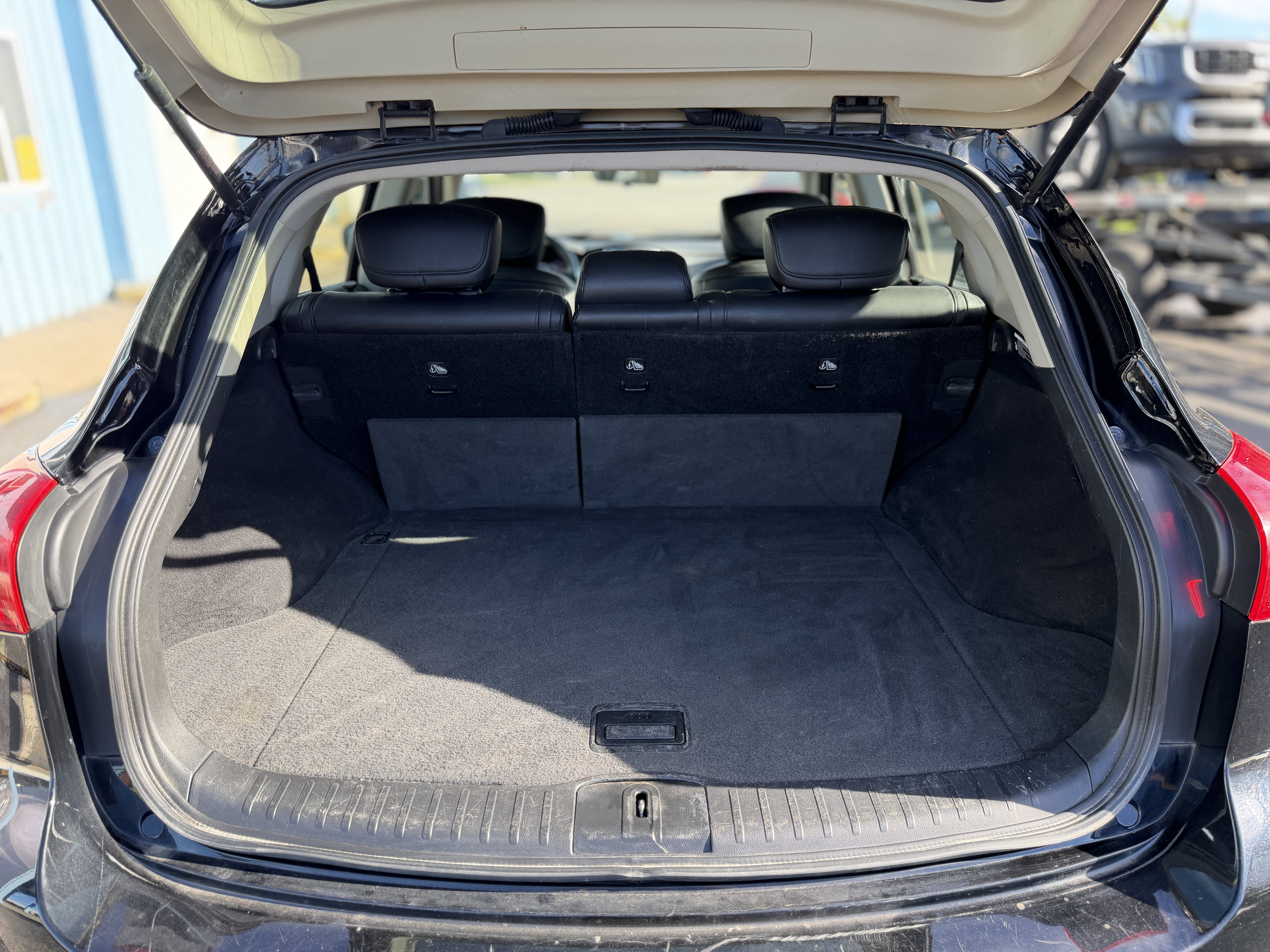 Used 2015 INFINITI QX50 AWD image 31