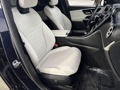 Used 2023 Mercedes-Benz GLC 300 4MATIC image 39