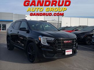Used 2023 GMC Terrain SLE w/ Driver Convenience Package video 1