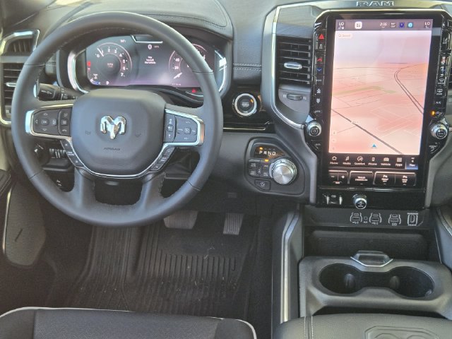 Used 2025 RAM 1500 Laramie AWD/4WD image 36