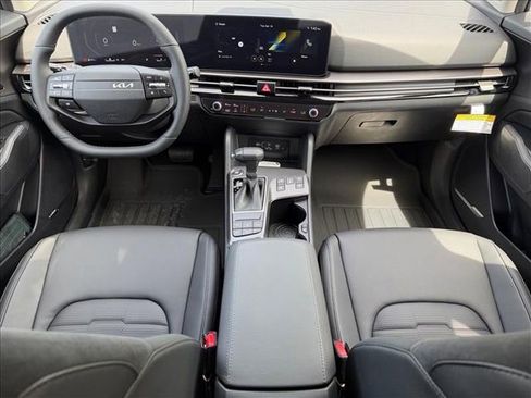 New 2026 Kia Sportage SX FWD image 15