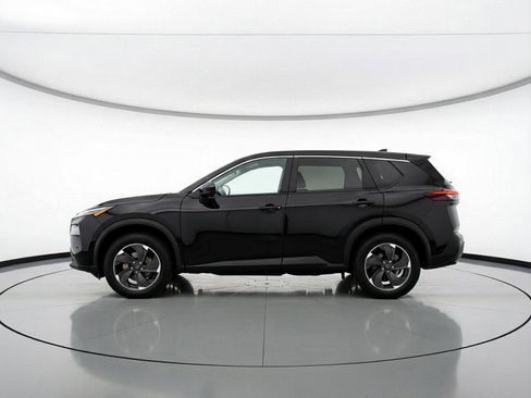 Used 2025 Nissan Rogue SV image 5