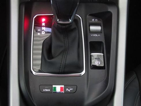 Used 2024 Alfa Romeo Tonale Veloce AWD/4WD image 32