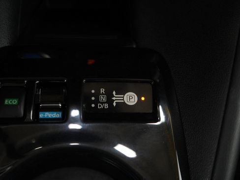 Used 2023 Nissan Leaf SV Plus FWD image 23