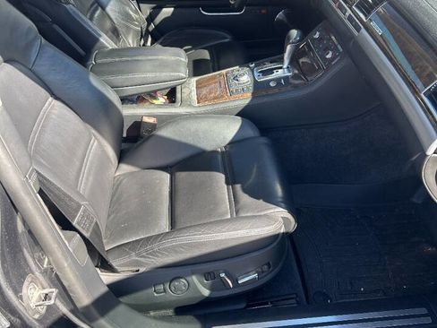 Used 2008 Audi S8 AWD/4WD image 10