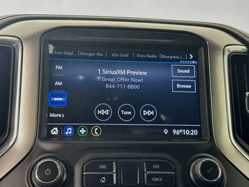 Used 2021 Chevrolet Silverado 1500 LT AWD/4WD image 18