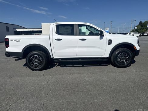 New 2025 Ford Ranger XLT w/ Equipment Group 301A High image 4