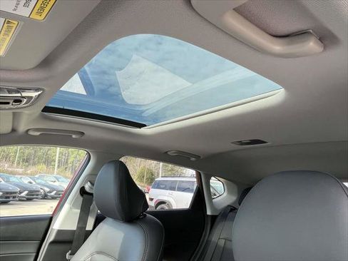 New 2026 Hyundai Kona Limited FWD image 9