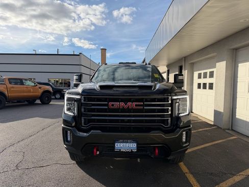 Used 2023 GMC Sierra 3500 AT4 w/ AT4 Premium Plus Package image 3