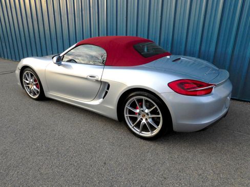 Used 2015 Porsche Boxster S image 6