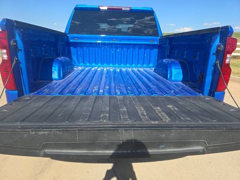 Used 2026 Chevrolet Silverado 1500 LT AWD/4WD image 12