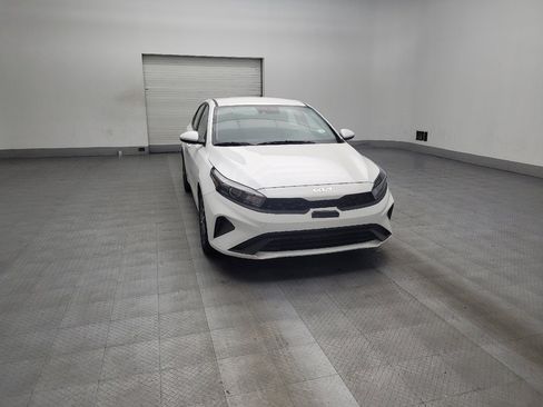 Used 2024 Kia Forte LXS image 13