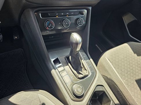 Used 2019 Volkswagen Tiguan S AWD/4WD image 21