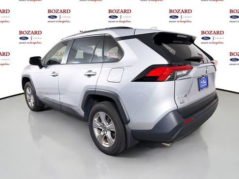Used 2024 Toyota RAV4 LE AWD/4WD image 6