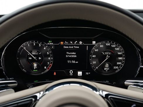 Certified 2023 Bentley Flying Spur Plug-In Hybrid AWD/4WD image 39