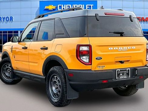 Used 2022 Ford Bronco Sport Badlands image 2