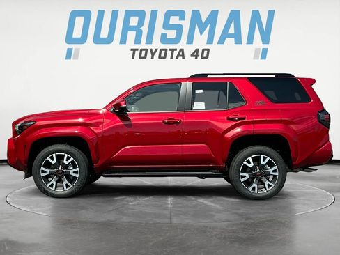 Used 2025 Toyota 4Runner TRD Sport Premium w/ Tow Technology Package AWD/4WD image 4