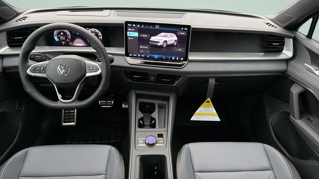 New 2026 Volkswagen Tiguan SE R-Line FWD image 11