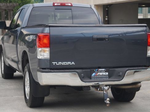 Used 2010 Toyota Tundra 4x4 Double Cab image 40