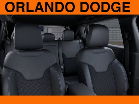 New 2025 Jeep Compass Latitude AWD/4WD image 26