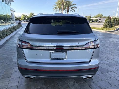 Used 2022 Lincoln Nautilus Reserve w/ Equipment Group 201A image 3