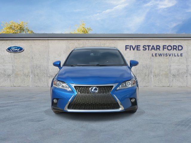 Used 2017 Lexus CT 200h w/ Navigation System Package FWD image 3