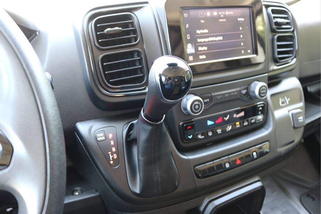 Used 2024 RAM ProMaster 2500 w/ Convenience Group FWD image 27