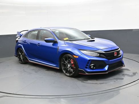Used 2019 Honda Civic Type R image 2