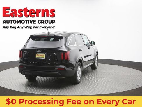 Used 2022 Kia Sorento LX FWD image 38