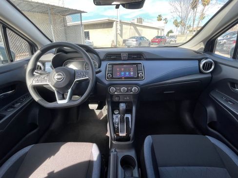 Used 2025 Nissan Versa SV image 31