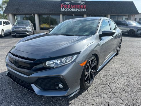 Used 2018 Honda Civic Sport image 1