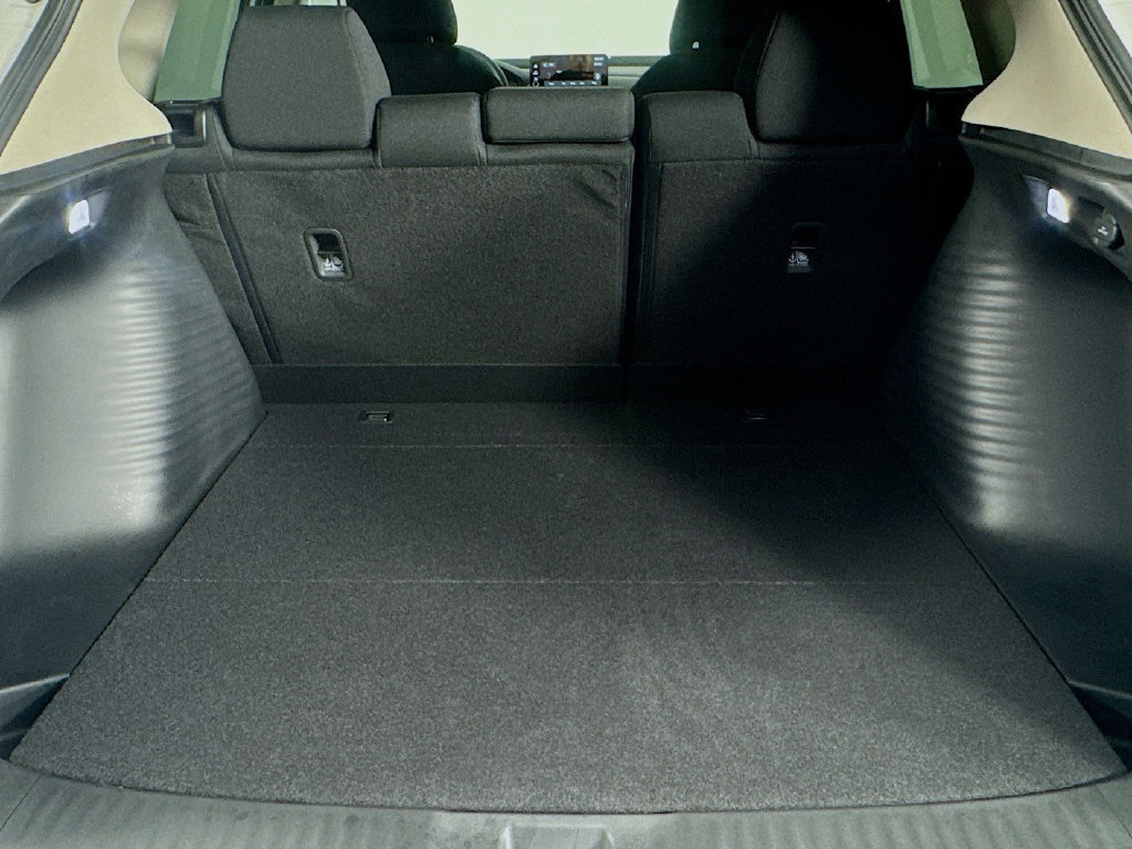 Certified 2026 Honda HR-V LX image 35