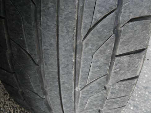 Used 2000 Chevrolet Corvette Convertible w/ Performance Handling Pkg image 9