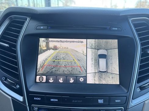 Used 2017 Hyundai Santa Fe Sport w/ 2.4L Tech Package 04 image 19