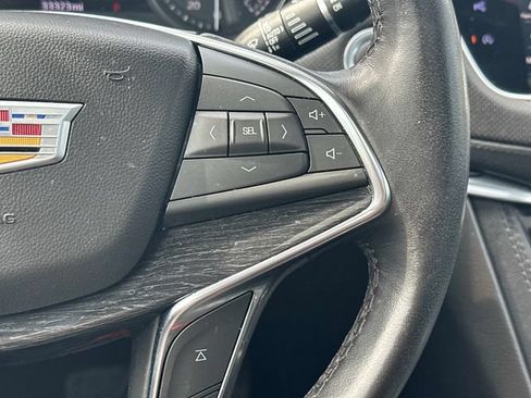 Used 2024 Cadillac XT5 Premium Luxury w/ Technology Package AWD/4WD image 23